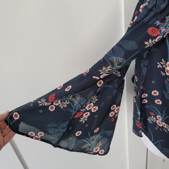 Japna Size M Floral Off The Shoulder Bell Sleeve Blouse Boho Bohemian Cottage - Picture 4 of 8